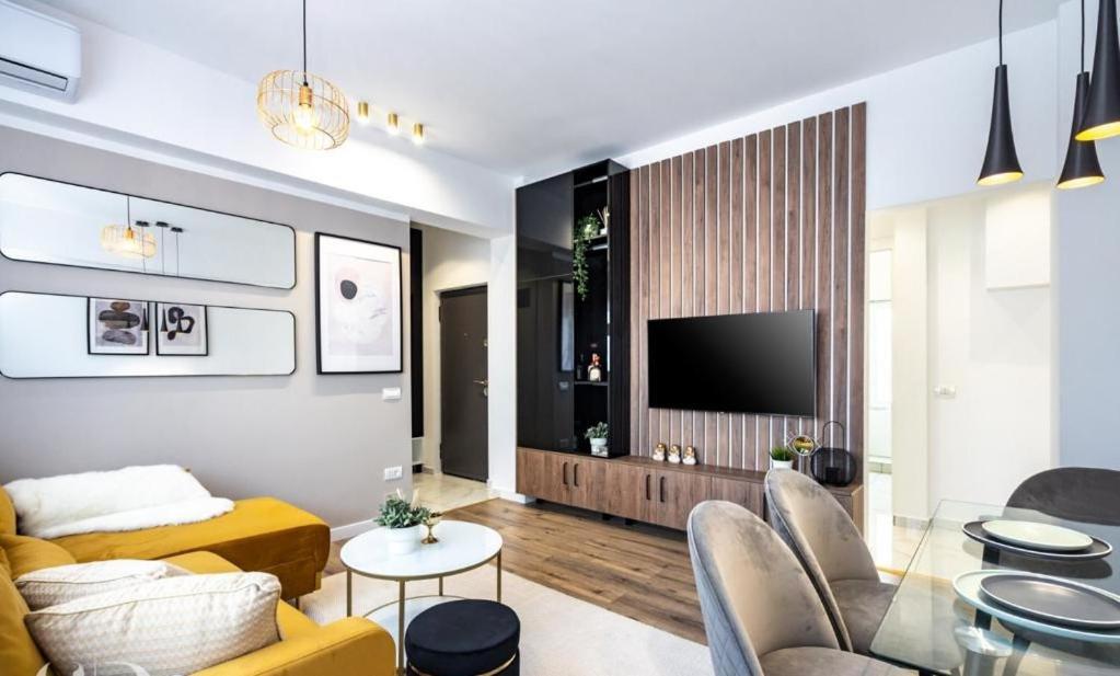Majestic Apartament With View In Magheru 부쿠레슈티 외부 사진