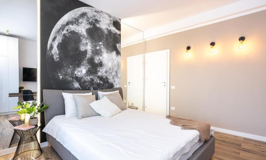 Majestic Apartament With View In Magheru 부쿠레슈티 외부 사진